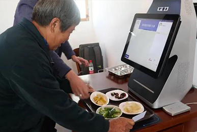 羨慕！蕭山這些食堂將一卡通用！智慧系統(tǒng)安裝正在鋪開，還能刷臉！